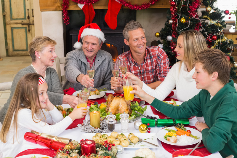 Christmas-Dinner-Served